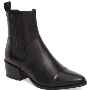 - Marja Cap Toe Bootie VAGABOND black boots size 38 US 8 like new